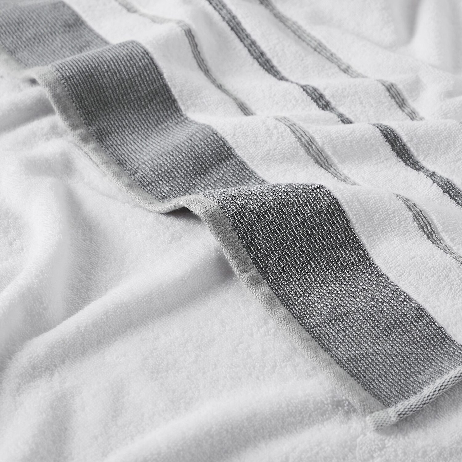 Linery Luxury Cotton Decorative 4-pc. Quick Dry Striped Bath Towel