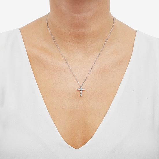 Diamonart Womens White Cubic Zirconia Sterling Silver Cross 18 Inch Pendant Necklace