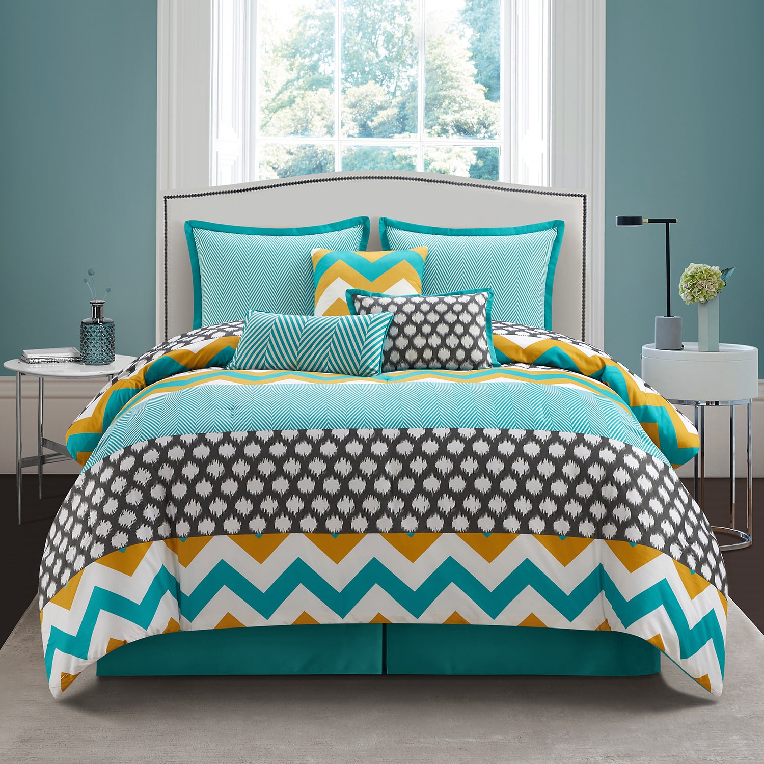 Stratford Park Niana 7-pc. Chevron Lightweight Comforter Set