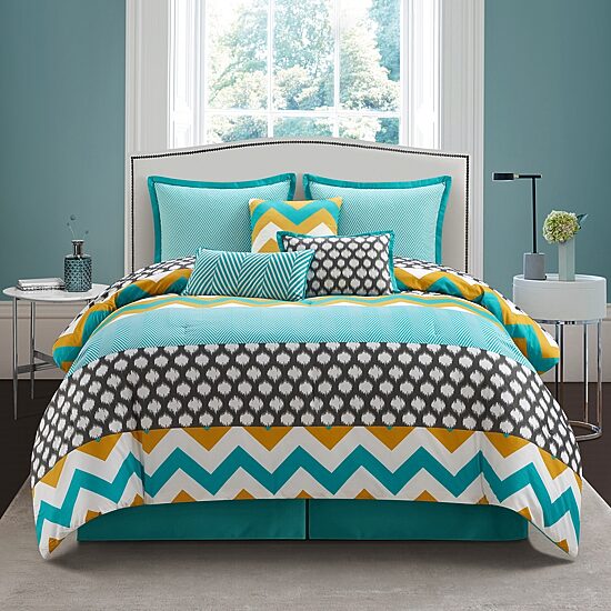 Stratford Park Niana 7-pc. Chevron Lightweight Comforter Set