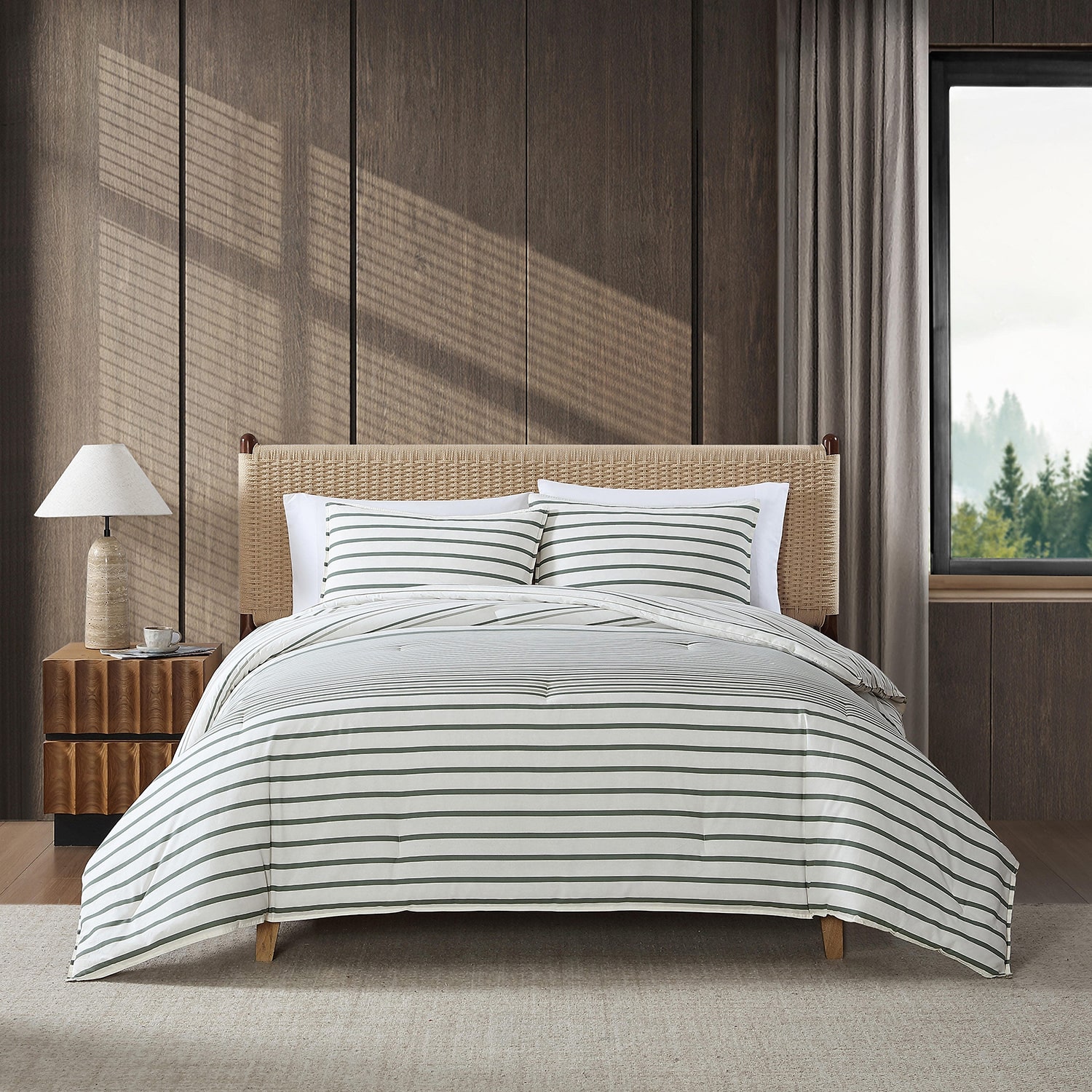Eddie Bauer Cooper Stripe Midweight Easy Care Comforter Set