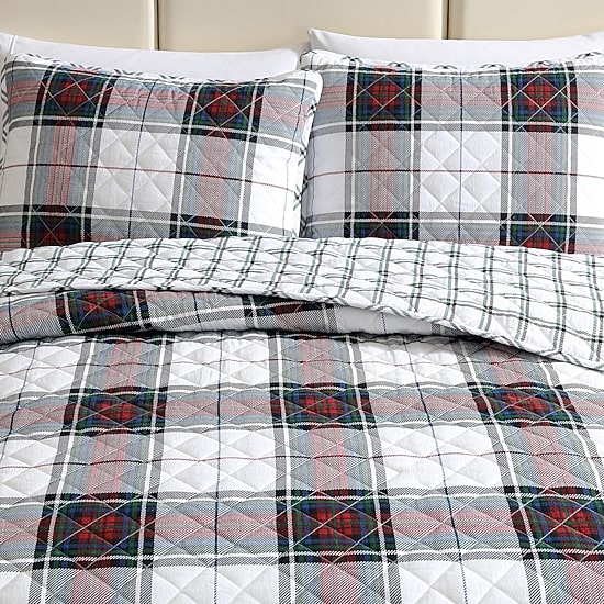 Eddie Bauer Holiday Plaid Easy Care Quilt Set