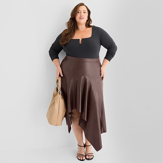 Ashley Graham Wire Notch Womens Plus Scoop Neck Long Sleeve T-Shirt