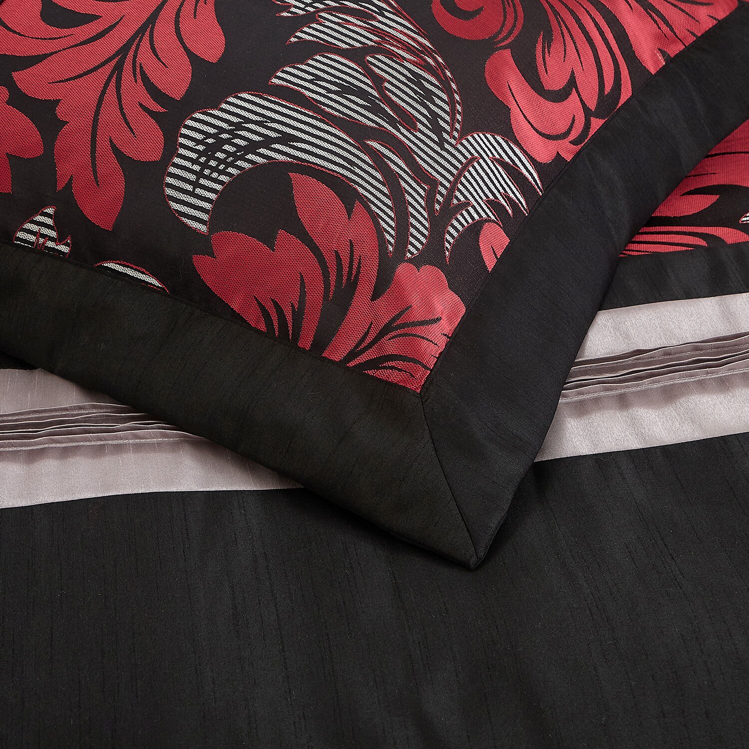 Stratford Park Ember Midweight Complete Bedding Set