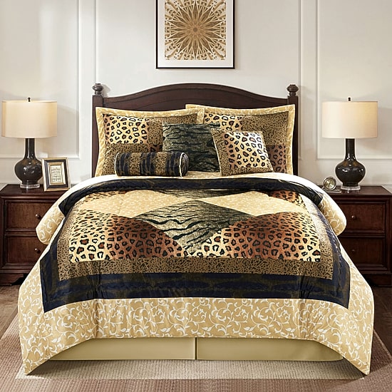 Stratford Park Saffa 7-pc. Complete Bedding Set