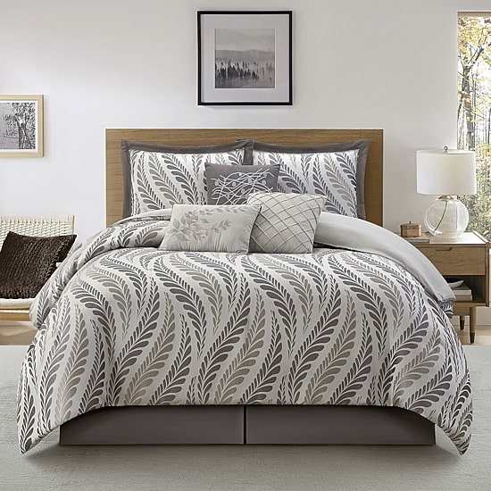 Stratford Park Quinn 7-pc Midweight Complete Bedding Set