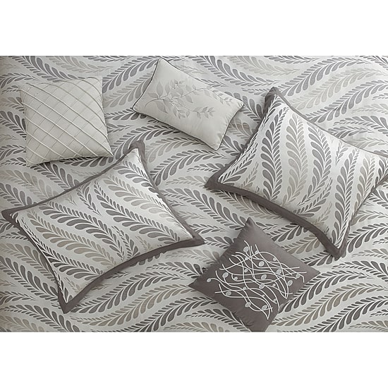 Stratford Park Quinn 7-pc Midweight Complete Bedding Set