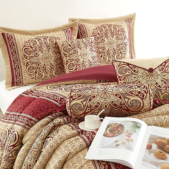 Stratford Park Austin 9-pc. Lightweight Comforter Set
