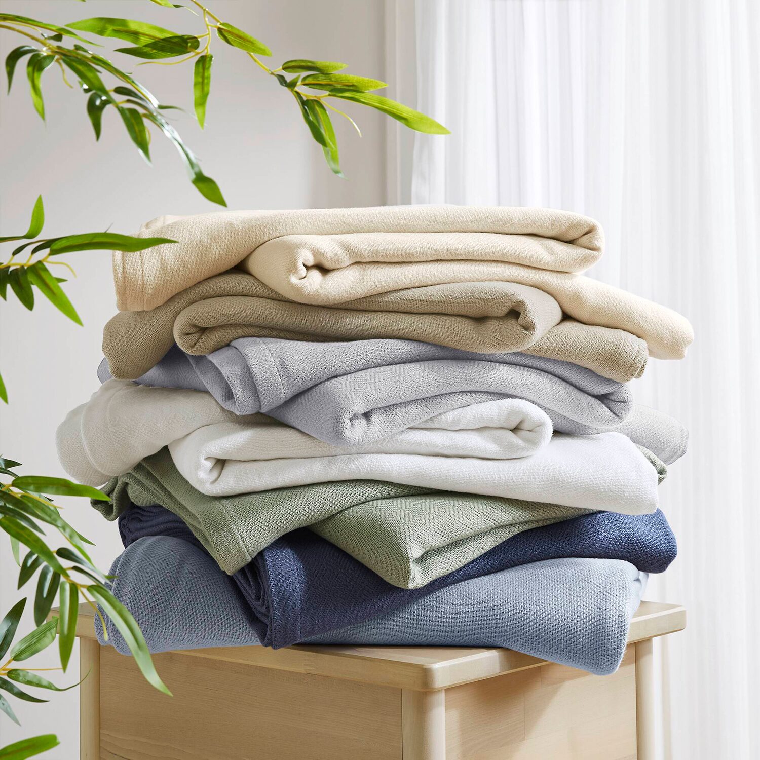 Madison Park Rayon from Bamboo Natural Cooling Breathable Cotton Blanket