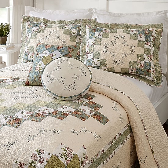 Modern Heirloom Olivia Bedspread