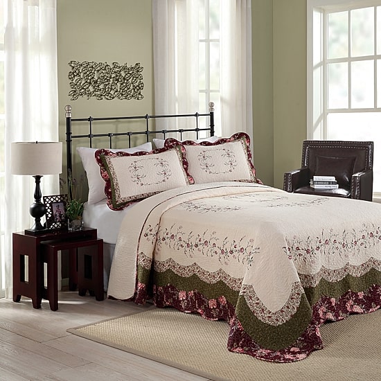 Modern Heirloom Brooke Bedspread