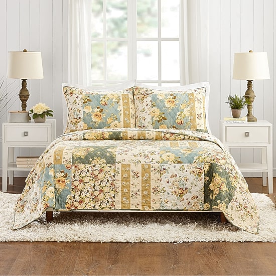 Modern Heirloom Floral Patch 3-pc. Reversible Quilt Set