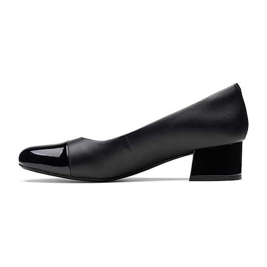 Clarks Marilyn Sara Womens Cap Closed Toe Flat Heel Pumps