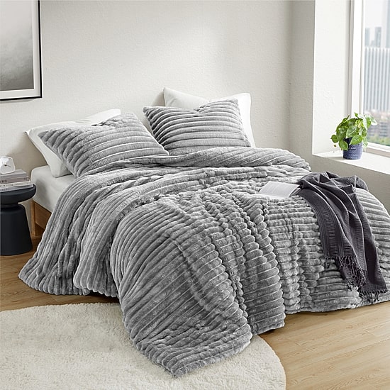510 Design Avril Fluffy Ribbed Plush Midweight Comforter Set