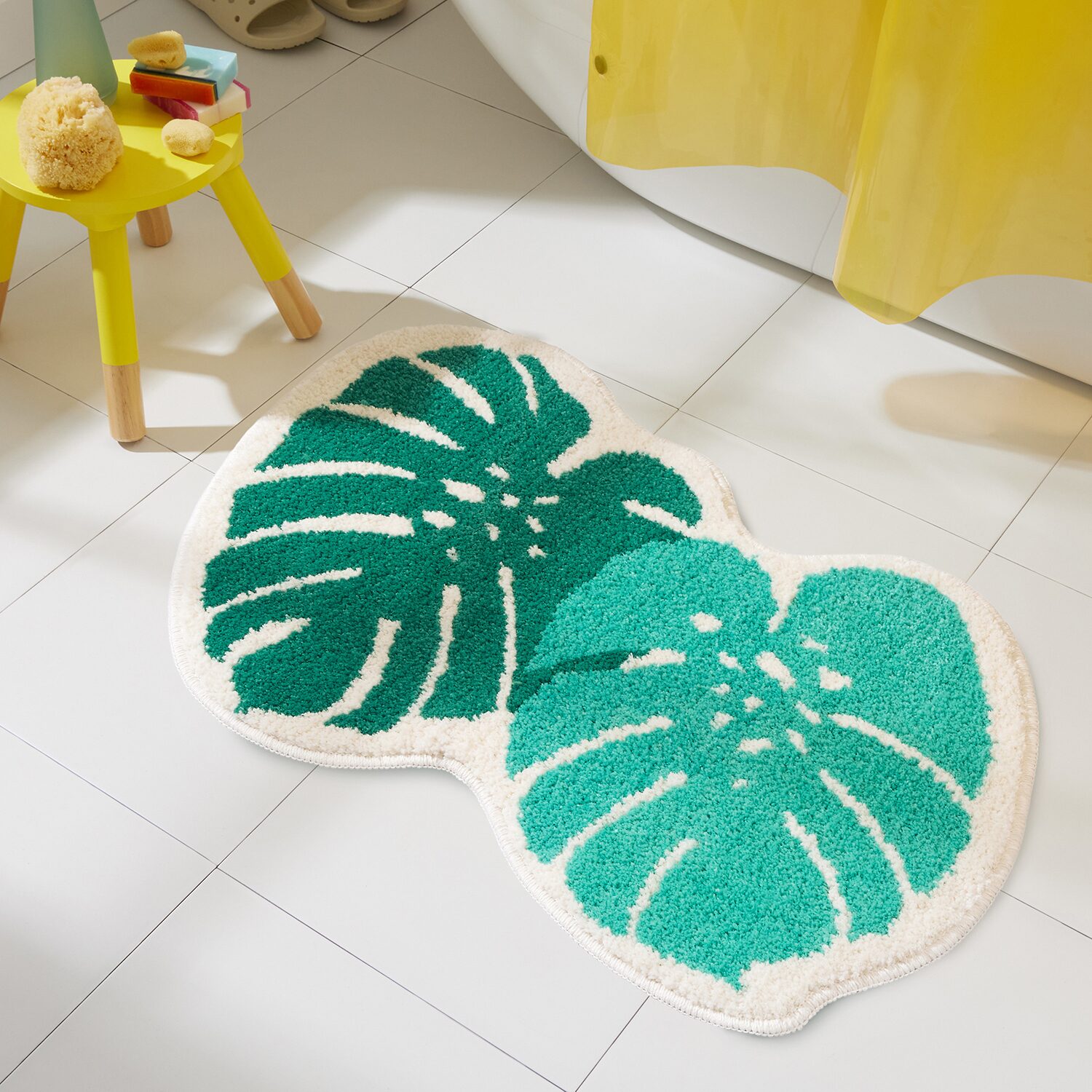 Town And Country Monstera Bath Rug