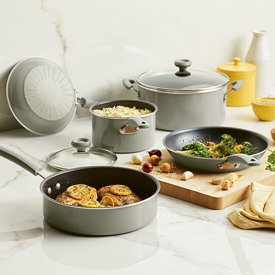 Farberware DuraStrong Aluminum 12-pc. Cookware Set