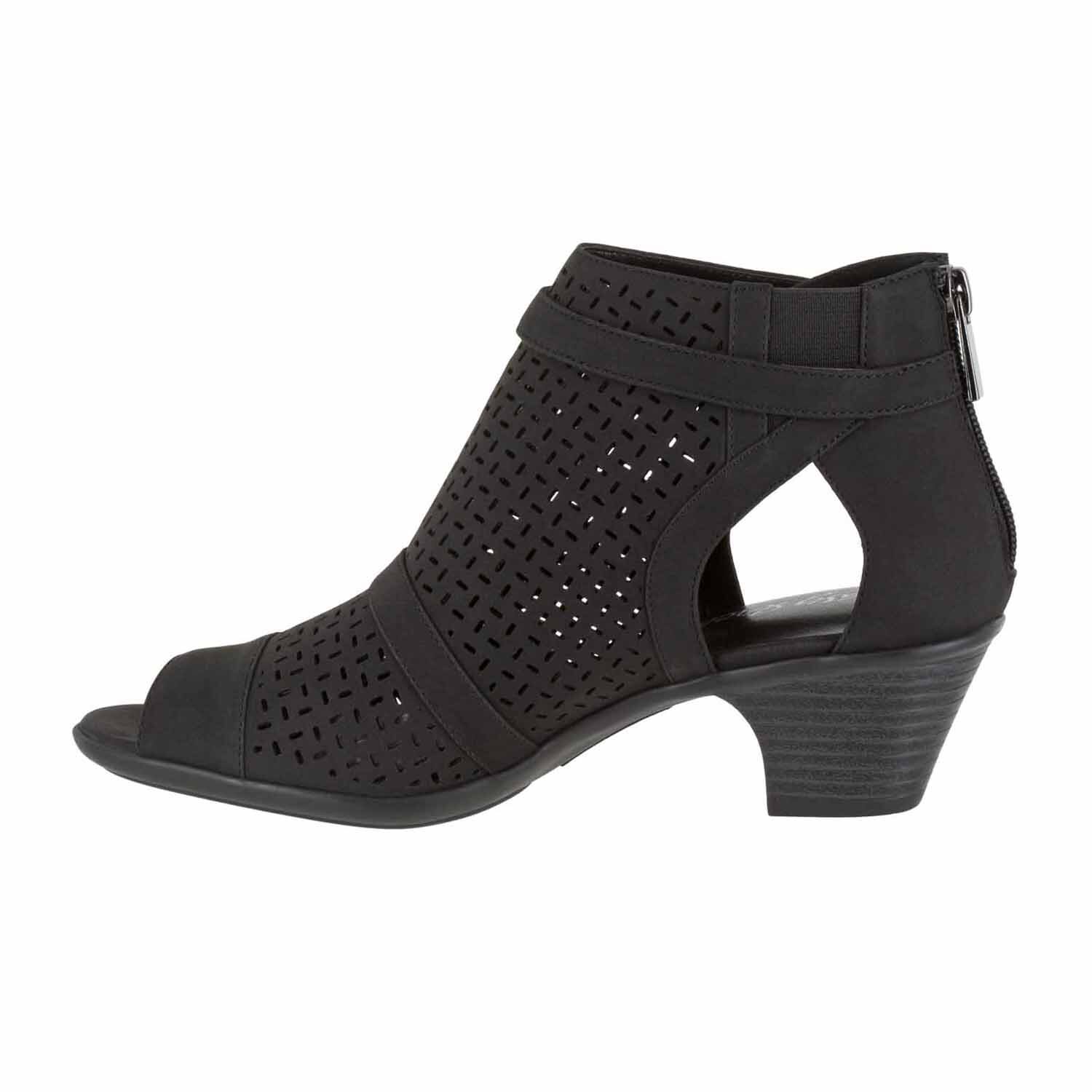Easy Street Carrigan Womens Slip-On Booties