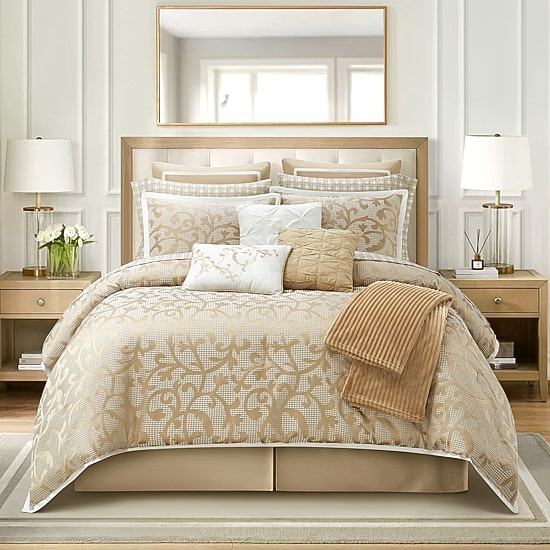 Stratford Park Aryana 16-pc. Lightweight Comforter Set