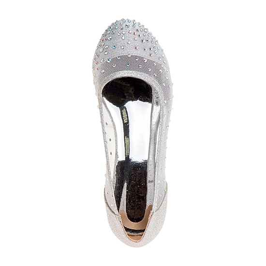 Badgley Mischka Round Closed Toe Block Heel Pumps