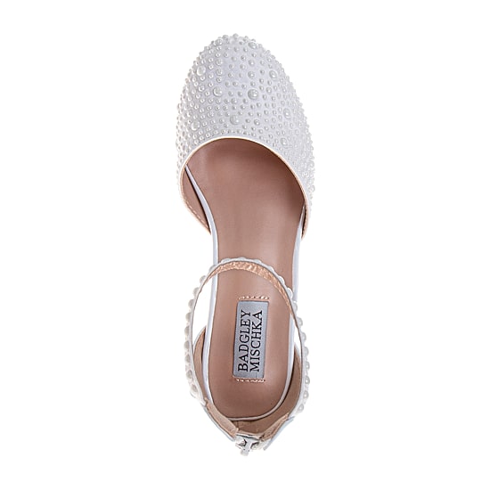 Badgley Mischka Toddler Round Closed Toe Block Heel Pumps