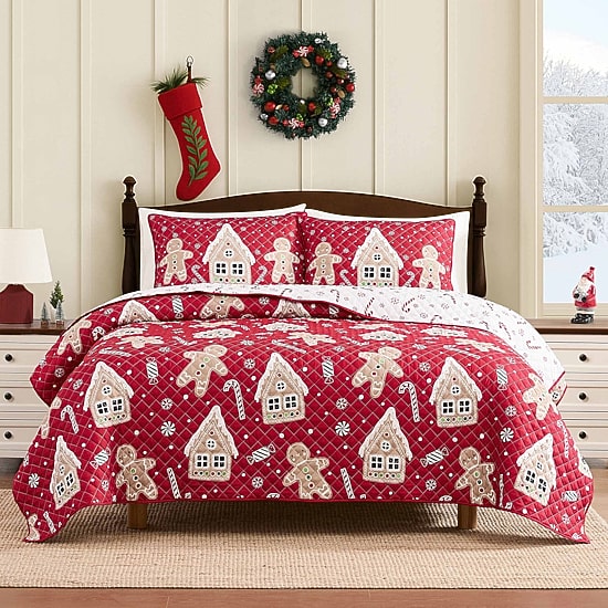 Avanti Holiday Lane Set Reversible Quilt