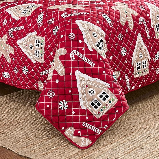 Avanti Holiday Lane Set Reversible Quilt