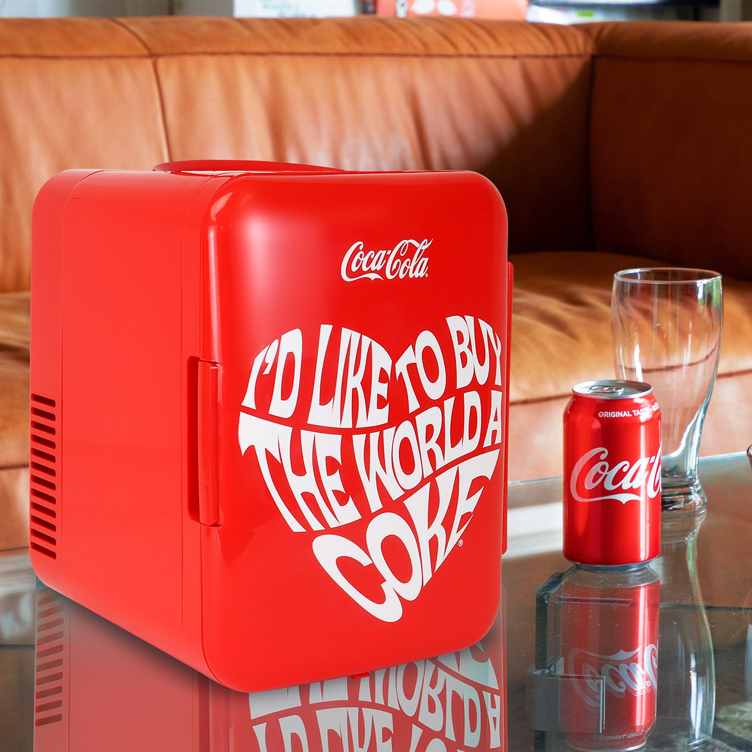 Coca-Cola World 1971 Series Mini Fridge 6 Can Cooler/Warmer