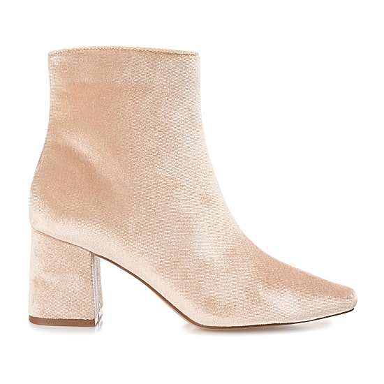 Journee Collection Womens Hazara-Wd Block Heel Booties