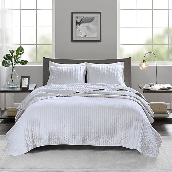 Madison Park Jaxson 3-Pc Quilt Set with Breathable Cotton-rich Blend Filling
