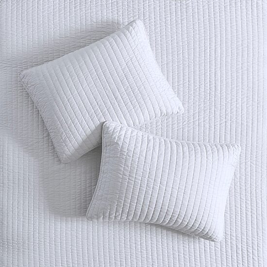 Madison Park Jaxson 3-Pc Quilt Set with Breathable Cotton-rich Blend Filling