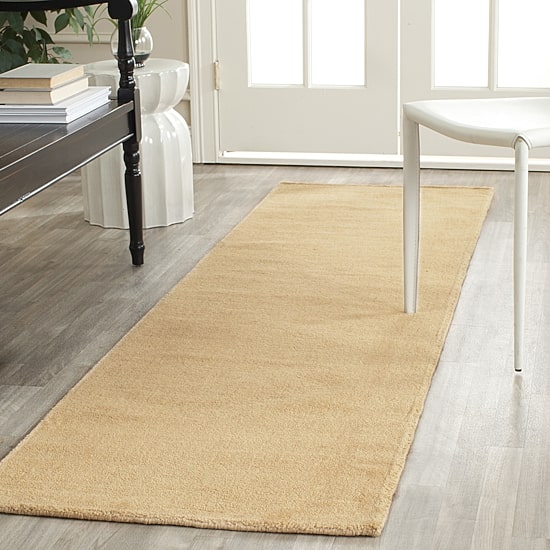 Safavieh Himalaya Collection Leptis Solid Runner Rug