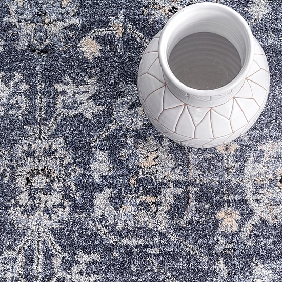 Nuloom Emma Floral Indoor Rectangular Accent Rug