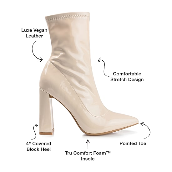 Journee Collection Womens Veralee Block Heel Booties