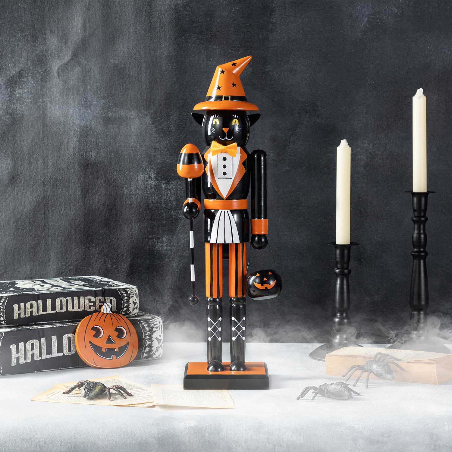 Glitzhome 19"H Halloween Wooden Black Cat Pumpkin Ornament Wood Nutcracker