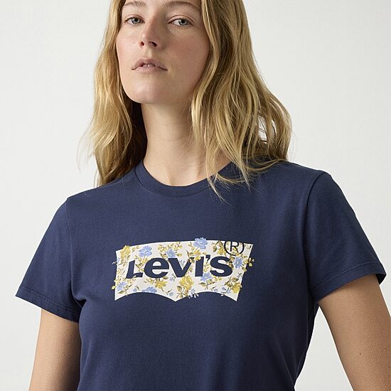 Levi's® Women's Short Sleeve Perfect T-Shirt