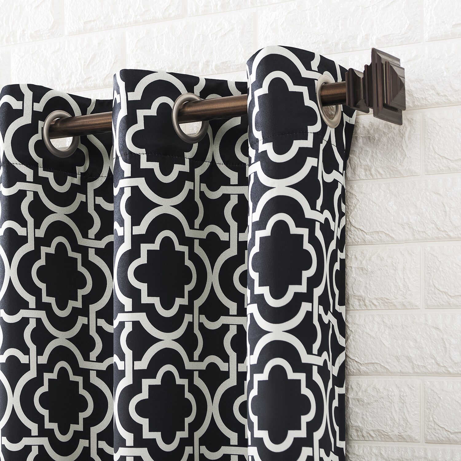 Sun Zero Barnett Trellis Grommet Top Energy Saving Blackout Single Curtain Panel