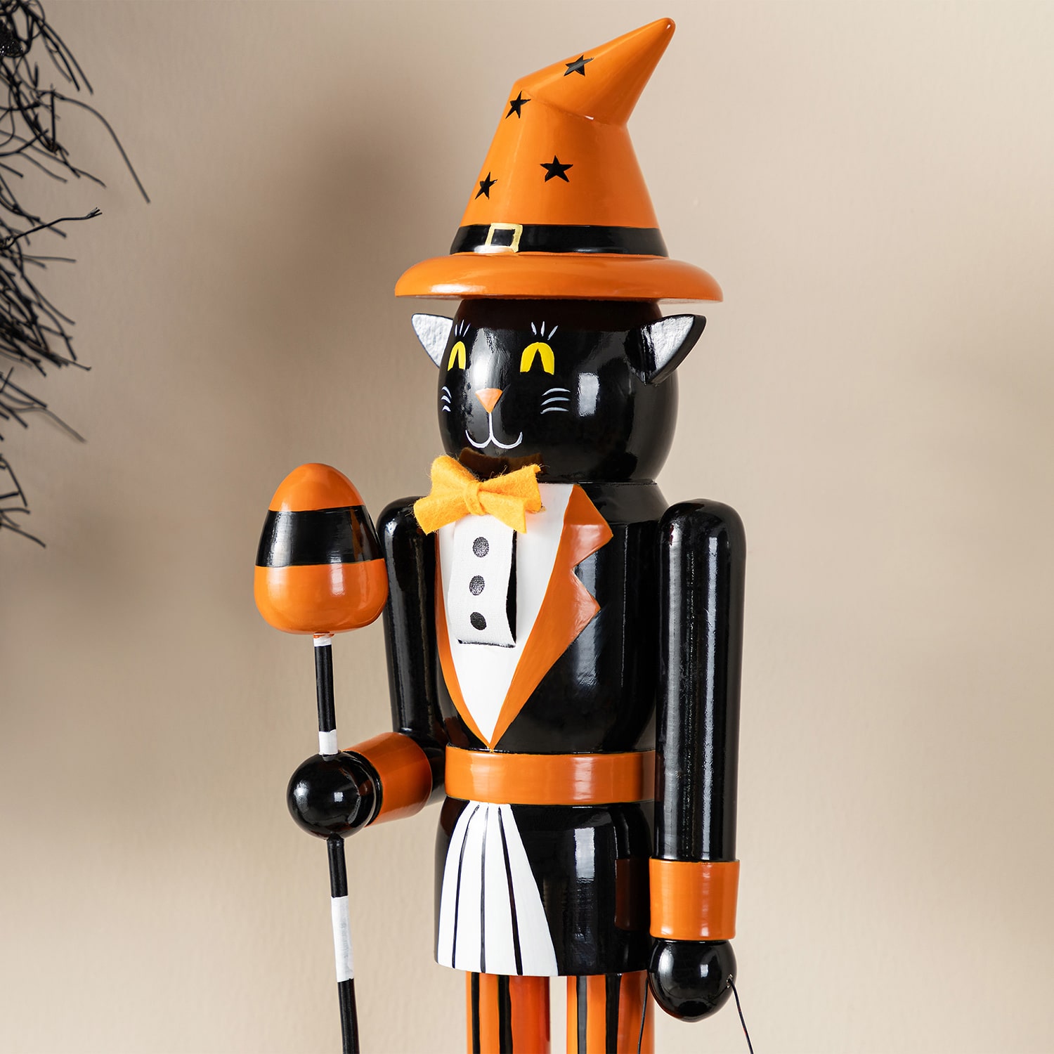 Glitzhome 19"H Halloween Wooden Black Cat Pumpkin Ornament Wood Nutcracker