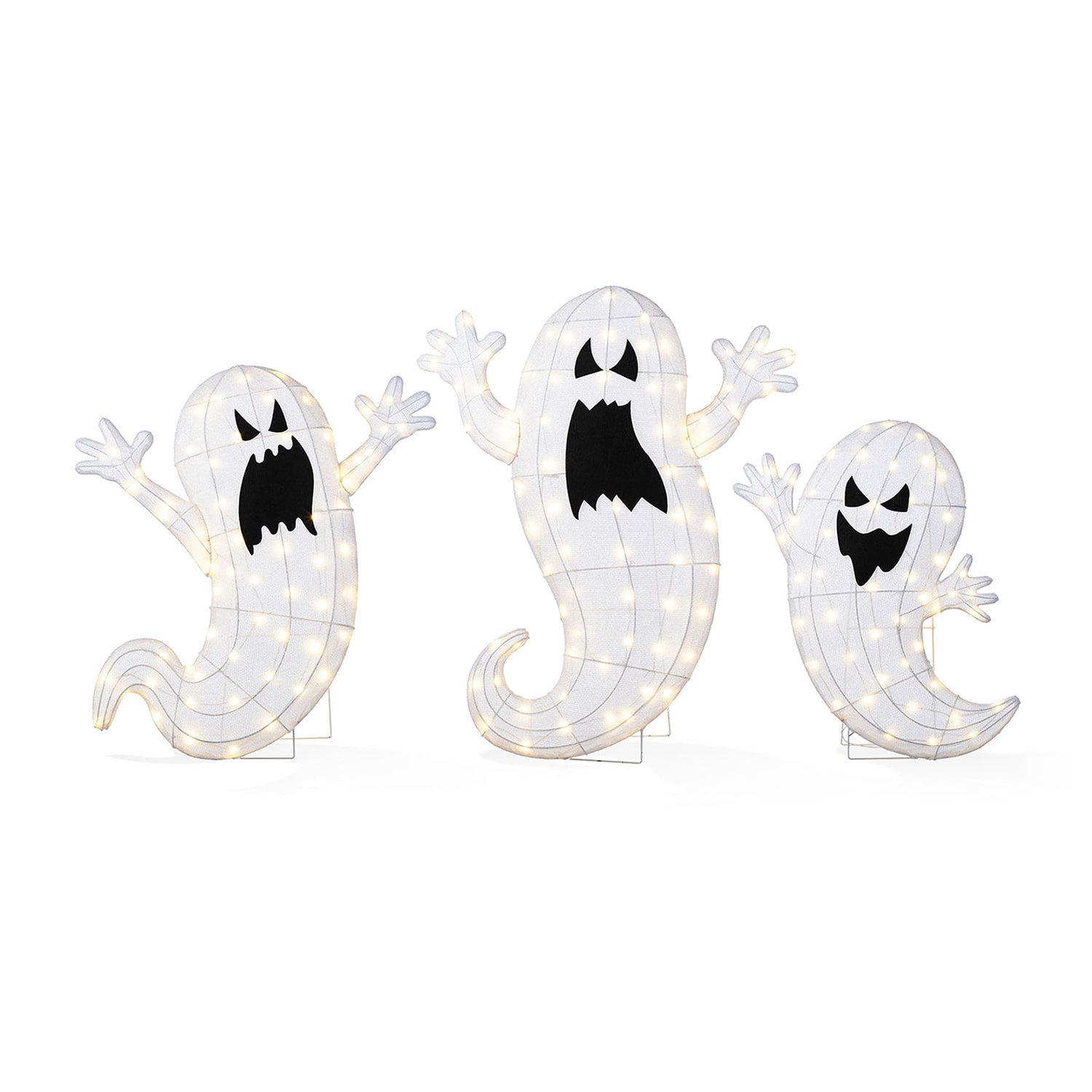 Glitzhome Lighted Halloween .5d Ghosts Family Outdoor Décor -pc. Halloween Inflatable