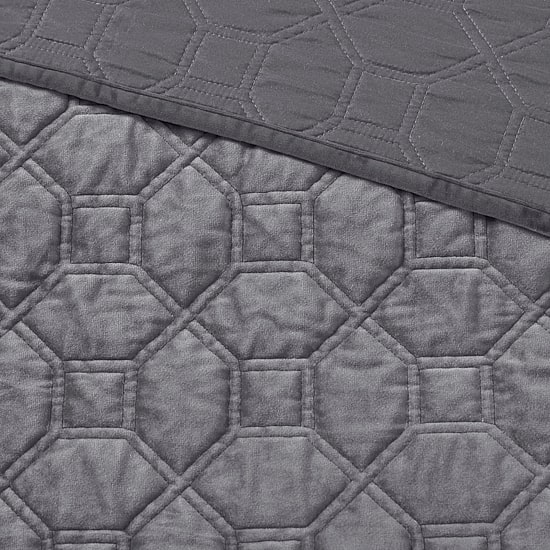 Madison Park Emery 3-Pc Velvet Quilt Set