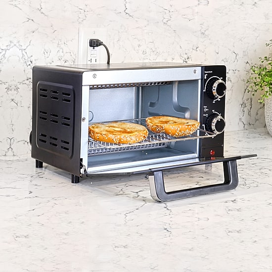 Total Chef 4-Slice Toaster Oven- 1000 Watts