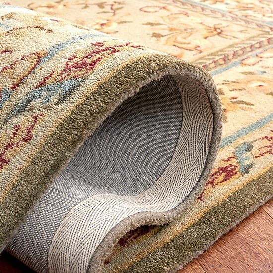 Safavieh Courtney Floral Hand Tufted Wool Indoor Round Area Rug