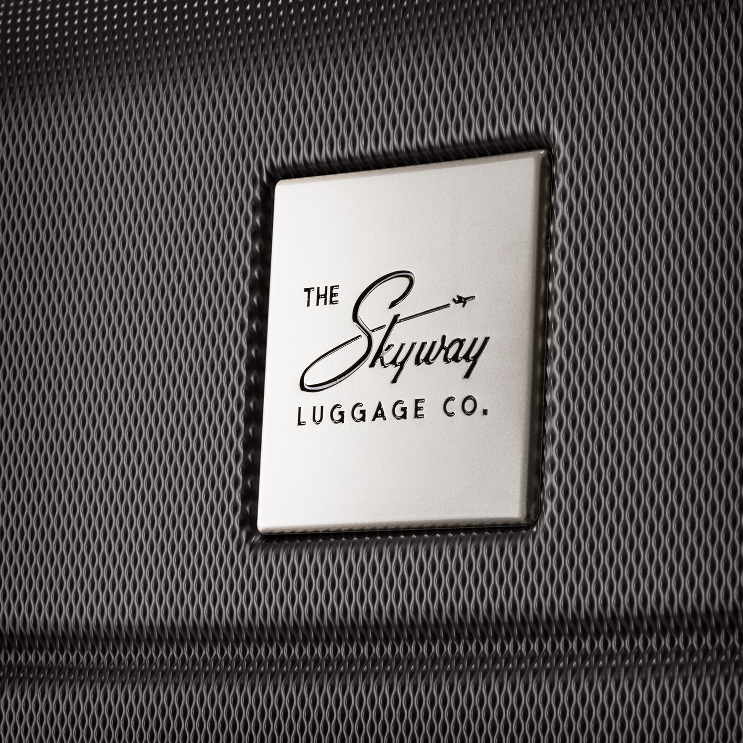 Skyway Everett Inch Hardside Lightweight Checked Spinner Luggage