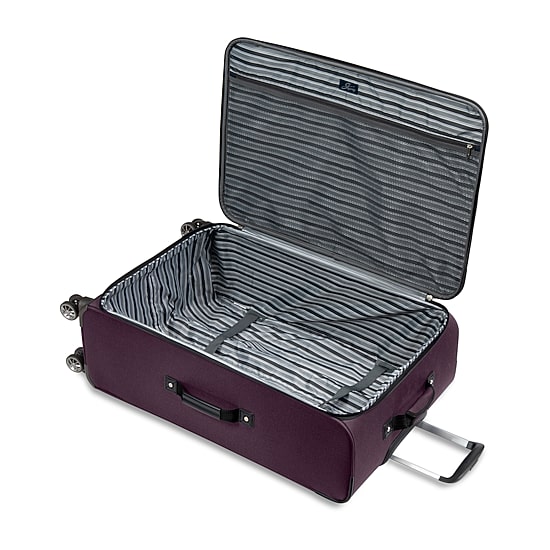 Skyway Everett 28 Inch Softside Lightweight Checked Spinner Luggage