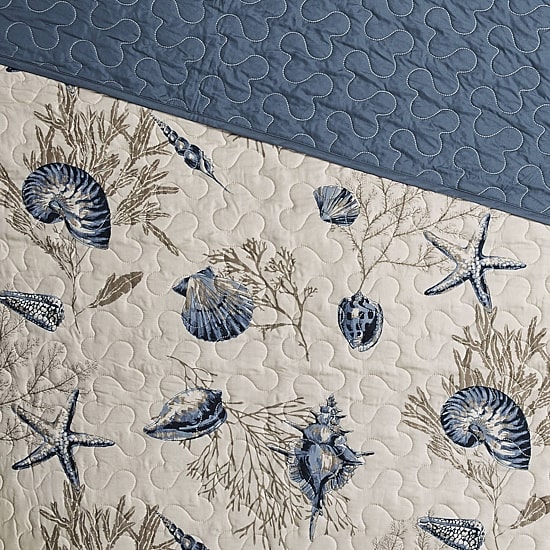 Madison Park Nantucket Coastal Quilt Set With Throw Pillows