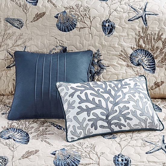 Madison Park Nantucket Coastal Quilt Set With Throw Pillows