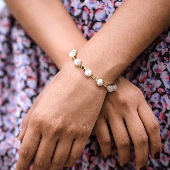Womens White Cultured Freshwater Pearl 10K Gold Stretch Bracelet