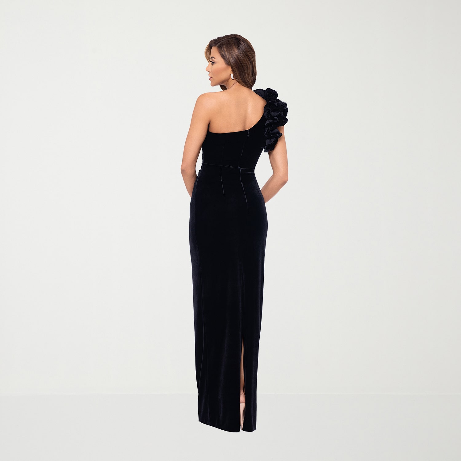 DJ Jaz Womens Asymmetrical Neck Sleeveless One Shoulder Velvet Evening Gown