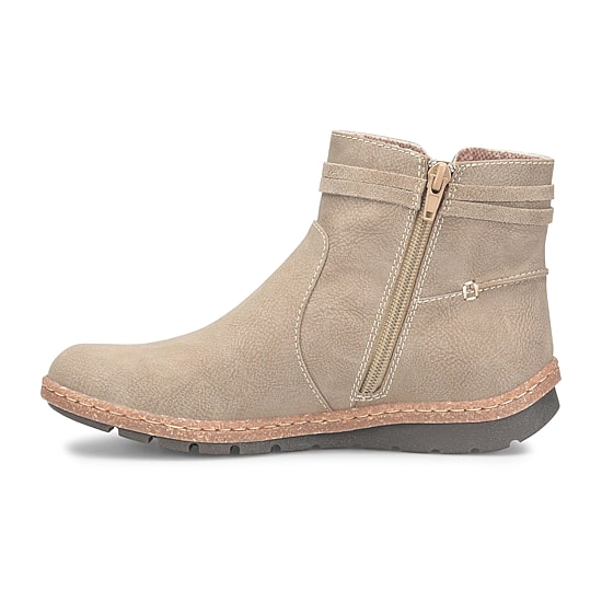 BOC by Born Womens Addi Flat Heel Booties