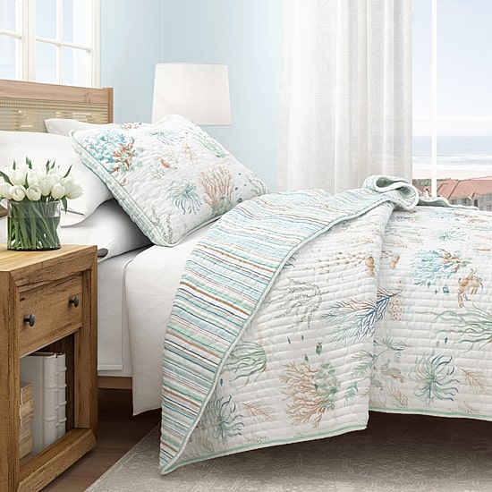 Linery Coastal Printed Cotton REVERSIBLE Quilt Set