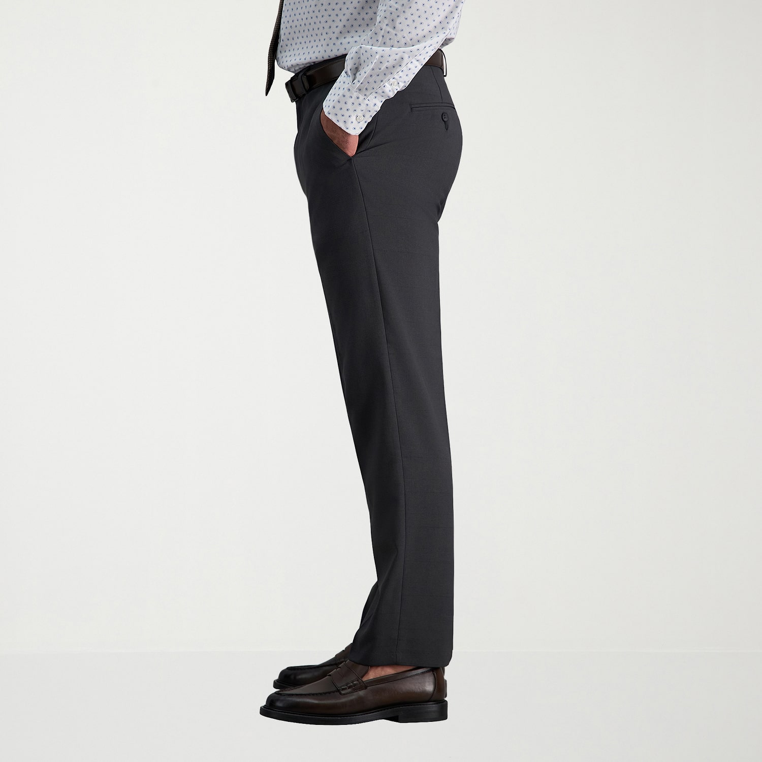 Haggar Premium Comfort Mens Classic Fit Dress Flat Front Pant